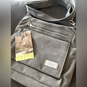New!! Travelon grey anti-theft travel crossbody purse, travel with peace of mind